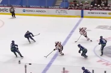 30 buts.  90 points.  Connor McDavid (@ mcdavid97) terminera la saison avec __...