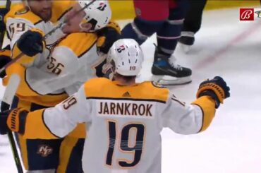 Roman Josi (@ rjosi90) avec le vainqueur CLUTCH OT ...