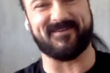 Drew McIntyre: grand lutteur, pas très bon en patinage.  Assurez-vous de vérifier @ ...