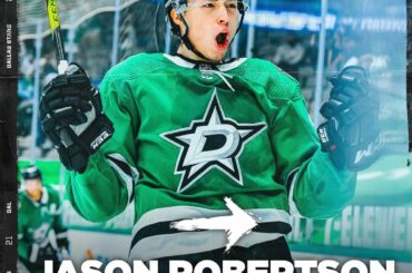 Quelle année recrue pour Jason Robertson!  Il occupe le deuxième rang du rookie poin ...