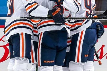 Meilleurs moments forts des playoffs #StanleyCup liés à @edmontonoilers?  Ouais, là ...
