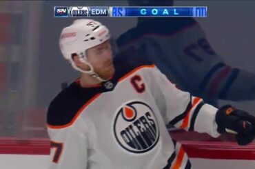 Connor McDavid (@ mcdavid97) fait juste son truc en OT pour le point n ° 102 ...