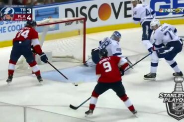 Jonathan Huberdeau (@ jonnyhuby11), êtes-vous pour de vrai !?  #StanleyCup: @nhlonnbcsp ...