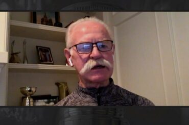 Lanny McDonald n'est pas étrangère à la rivalité entre @CanadiensMTL et @MapleLeafs.  #Sta ...