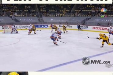 1) La redirection ridicule de Sidney Crosby 2) Le spectaculaire arrêt de Marc-André Fleury ...