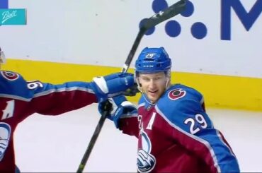 Tour du chapeau pour Nathan MacKinnon (@ mackinnon29) !!!  #Coupe Stanley...