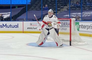 Y aura-t-il plus de magie Spencer Knight (@ slknight35) ce soir?  #StanleyCup: @n ...