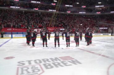 Comment célébrez-vous une grande victoire en OT?  Une onde de tempête encore plus grande!  #Coupe Stanley...