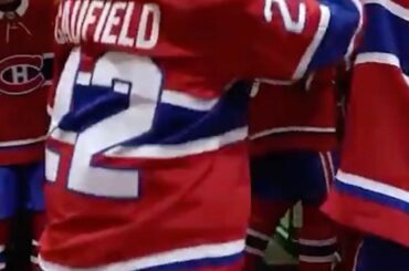 QUE @colecaufield BOY A OBTENU DES HOPS!  #StanleyCup: @nhlonnbcsports: @sportsnet ...