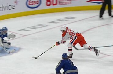 Nous n'en avons toujours pas fini et nous sommes à peu près sûrs que vous ne l'êtes pas non plus.  Connor M ...