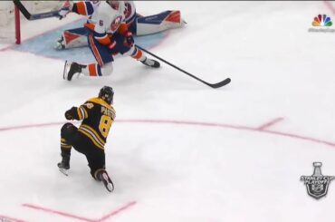 C'est deux pour @davidpastrnak.  #StanleyCup: @nhlonnbcsports: @sportsnet ...