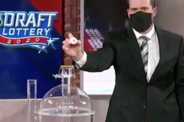 2019 : @njdevils 2020 : @nyrangers 2021 : _____________ Qui obtiendra le numéro...