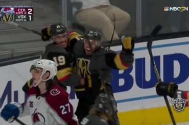 Deux buts rapides et les @vegasgoldenknights le RESSENTENT.  #StanleyCup : @nhl...
