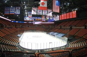 C'est juste fascinant.  #StanleyCup Regardez le match 4 entre les @ny_islanders et...