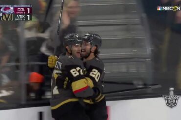 C'est un grand objectif @vegasgoldenknights et c'est un bâtiment LOUD.  #Coupe Stanley ...