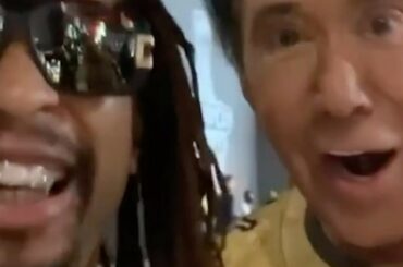 OKAAAYYY @liljon et @waynenewtonmrlv dans le bâtiment.  #StanleyCup ( @vegasgolde...
