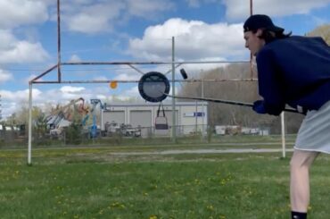 HORS DU TRAMPOLINE #StanleyCup ( @alwayshockey)...