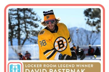 Les regards.  Les rires.  @davidpastrnak est la légende numéro un des vestiaires dans le ...