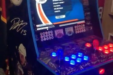 Taguez l'ami à qui vous joueriez #StanleyCup ( @jeffler)...