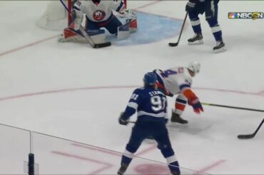 Un missile absolu de Stammer.  Choix facile pour Shot of the Night.  #StanleyCu...