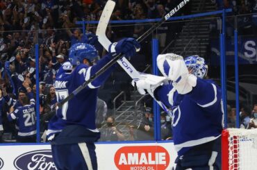 C'est comme si le @tblightning n'était jamais parti.  #Jeu7 #StanleyCup...