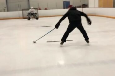 Qu'est-ce que le talon ?!  #StanleyCup ( @hes_hockey)...