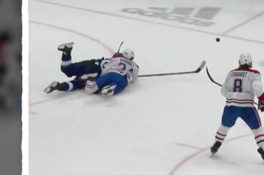 Quelle que soit la façon dont vous le tranchez, le but de Blake Coleman (@bcoles25) était scandaleux.  #StanleyC...