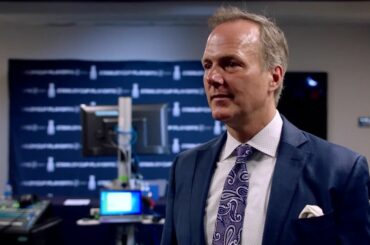 Jon Cooper est fier de pouvoir partager cette course @TBLightning avec cette famille.  ...