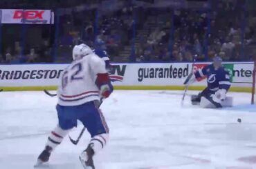 @andreivasilevskiy88 bondit sur la rondelle ce soir!  #StanleyCup : @nhlonnbcspo...