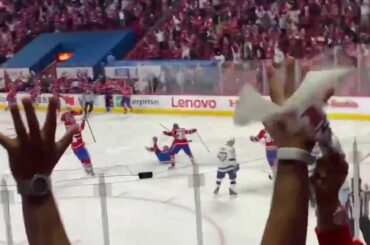 BELL CENTER BEAUTY #StanleyCup @CanadiensMTL contre @TBLightning à 8 HE sur @NBC ...