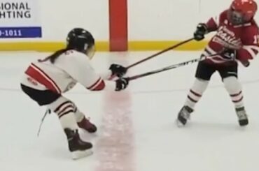 Taguez quelqu'un que vous battriez dans cet exercice ( @totalfemalehockey)...