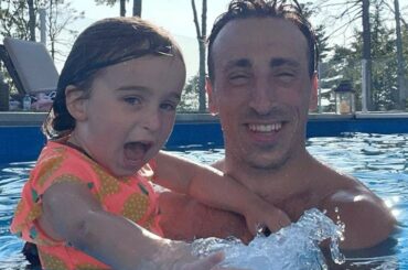 Journées piscine avec Brad Marchand ( @marchandrealtor, @bmarch63)...