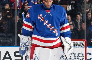 459 victoires.  15 saisons.  1 carrière légendaire.  Saluez-vous, Henrik Lundqvist (@hlundqv...