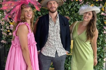 @typicalpen et @jamieoleksiak avec le jeu Strong Fit.  ( @jamieoleksiak)...