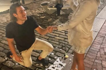 ELLE A DIT OUI!  Félicitations à Ryan Lomberg et sa nouvelle fiancée.  ( @ryanlomberg)...