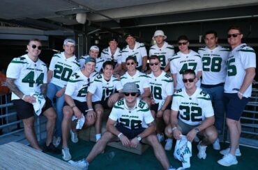 Football du dimanche après-midi avec les @ny_islanders !  ( @ny_islanders)...