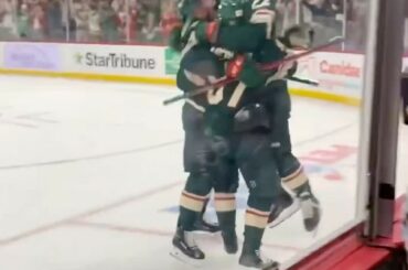 Ambiance incroyable hier soir au Minnesota pour l'OT GWG de @joelerikssoneek !  ...