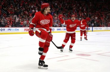 Faites-en QUATRE OBJECTIFS pour Tyler Bertuzzi (@bertuzzi17) !  #NHLFaceOff...