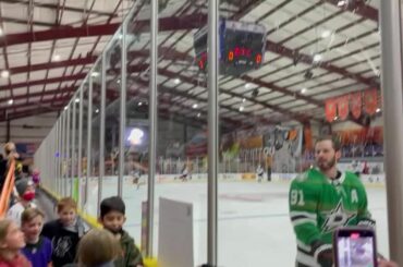 Tellement heureux que ce contenu soit de retour !  #HockeyvilleUSA...