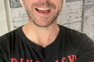 @alltimelow joue lors de la soirée d'ouverture !  #NHLFaceOff Ne manquez pas le concert soyez...