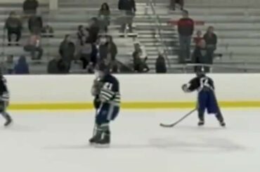 Pétition pour imiter chaque enfant cette saison.  ( @salhockey14, @hockeynight)...