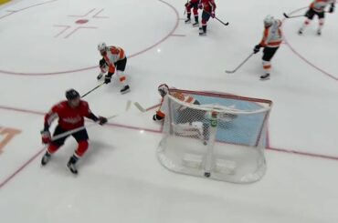 Juste sur la bande.  En plein dans le filet.  @anthonymantha39 ne manquait pas celui-là....