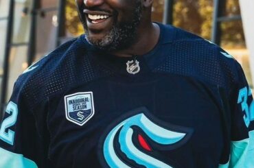 Le "S" signifie désormais @shaq.  ( @seattlekraken)...