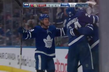 Coller sur la glace est toujours agréable.  ...