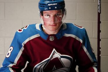 Oh bébé.  Le hockey est en route!  Tout commence le mardi 12 octobre !  ( @br_openI...