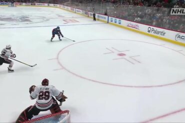 Vous n'oublierez jamais celui-ci, Bowen Byram.  C'est le premier de beaucoup dans sa voiture...