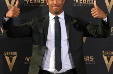 Comment nous sentons tous que le hockey est de retour.  Ne manquez pas les @vegasgoldenknights et @s...