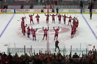 L'onde de tempête est de RETOUR.  #NHLFaceOff ( @Canes)...