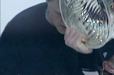 Il y a une première pour tout ce qui est bon au hockey et c'en est une autre.  Heureux d'avoir...