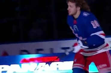 Nouvelle saison, même coup de jambe.  #NHLFaceOff ( @msgnetworks)...